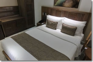 room1